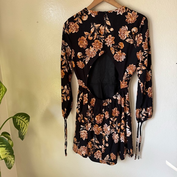 Lulus | Darling Simplicity Black Floral Linen Cutout Mini Dress - Picture 7 of 8